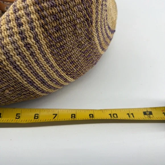 Vtg Woven Sisal Market Tote Bucket Leather Straps Beach Bag Ethnic Boho African - Picture 11 of 13